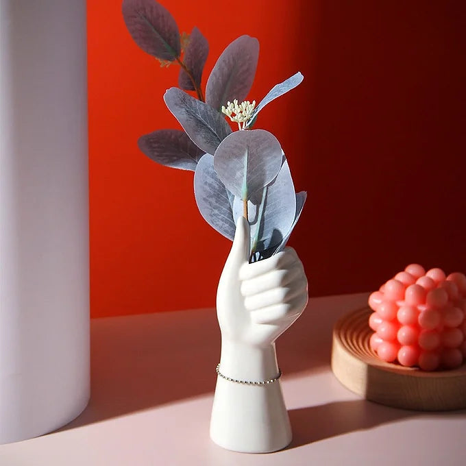 Gesture Vase